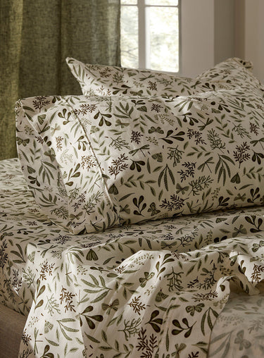 Botanical burst 200-thread-count organic cotton sheet